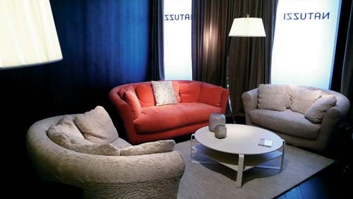 Natuzzi、義大利米蘭國際傢具展